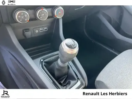 Photo 5 Renault Clio  1.5 dCi 100ch Evolution - 25