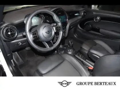 Photo 8 Mini Mini  Cooper 136ch  Edition Camden BVA7
