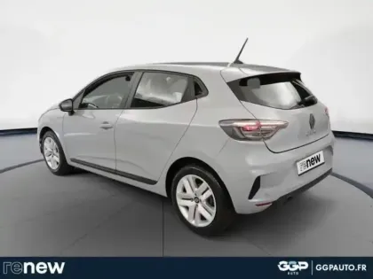 Photo 12 Renault Clio  1.5 Blue dCi 100ch Evolution - 24