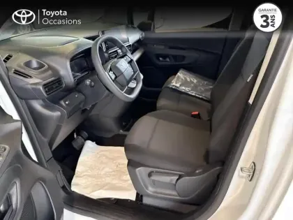 Photo 10 Toyota Proace  CITY Medium 130 D-4D Start BVA MY25