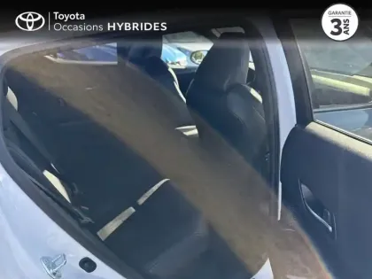 Photo 6 Toyota C-HR  2.0 Hybride 184ch Collection E-CVT