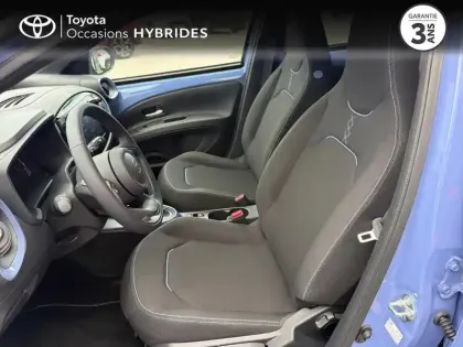 Photo 10 Toyota Aygo X  116h Graphic