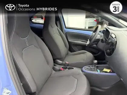 Photo 5 Toyota Aygo X  116h Graphic