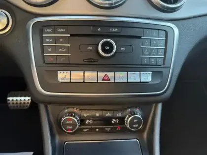 Photo 12 Mercedes CLA  200 Fascination 7G-DCT