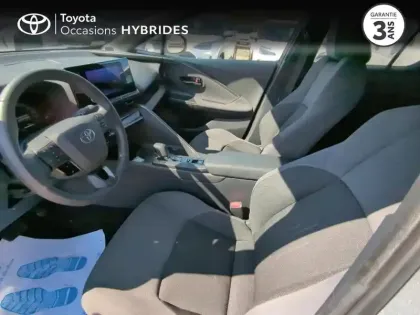 Photo 10 Toyota C-HR  1.8 Hybride 140ch Design MY25