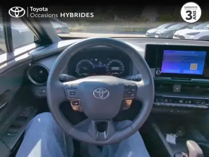 Photo 8 Toyota C-HR  1.8 Hybride 140ch Design MY25