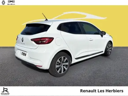 Photo 11 Renault Clio  1.5 Blue dCi 100ch Evolution