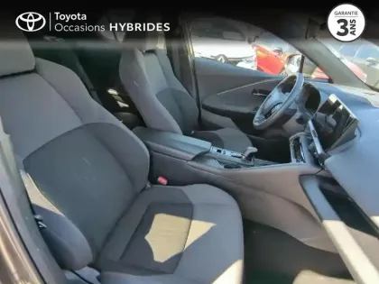 Photo 5 Toyota C-HR  2.0 Hybride 200ch Design MY25 PK CONFORT