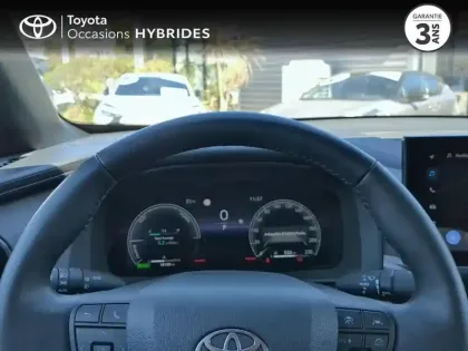 Photo 12 Toyota C-HR  2.0 Hybride 200ch Design MY25 PK CONFORT