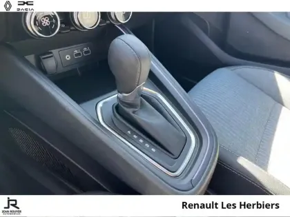 Photo 5 Renault Clio  1.6 E-Tech 145ch full hybrid Techno - 25b