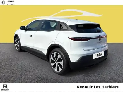 Photo 13 Renault Megane  E-Tech Electric EV60 130ch Evolution ER super charge -C