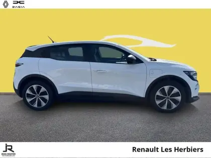 Photo 12 Renault Megane  E-Tech Electric EV60 130ch Evolution ER super charge -C