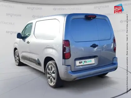 Photo 7 Opel Combo  Cargo M Diesel 130ch automatique Tech Extenso