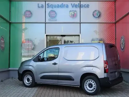 Photo 7 Fiat Doblo  Fg M Diesel 130ch automatique Pack Premium Connect