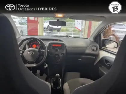 Photo 7 Toyota Aygo  1.0 VVT-i 72ch x-pro 5P