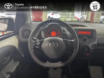 Photo 8 Toyota Aygo  1.0 VVT-i 72ch x-pro 5P