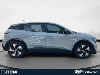 Photo 5 Renault Megane  E-Tech Electric EV40 130ch Equilibre standard charge -B