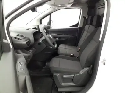 Photo 12 Fiat Doblo  Fg M Diesel 130ch Pack Premium Connect