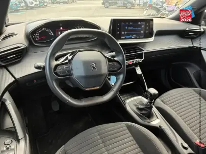 Photo 14 Peugeot 2008  1.2 PureTech 100ch S&S Style
