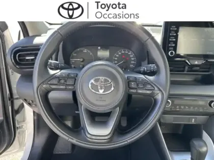 Photo 5 Toyota Yaris  116h Dynamic 5p MY22