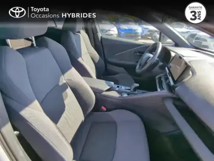 Photo 5 Toyota C-HR  2.0 Hybride 200ch Design MY25 PK  CONFORT