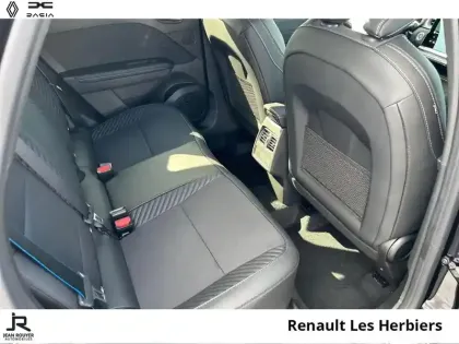 Photo 11 Renault Captur  1.8 E-Tech full hybrid 160ch esprit Alpine - 26