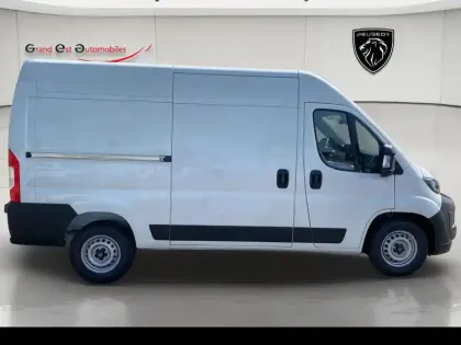 Photo 7 Peugeot Boxer  Fg L2H2 3.5 180ch S&S BVA8
