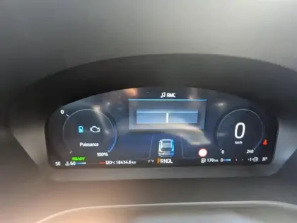 Photo 13 Ford Kuga  2.5 Duratec 180ch Hybrid FlexiFuel ST-Line X Powershift
