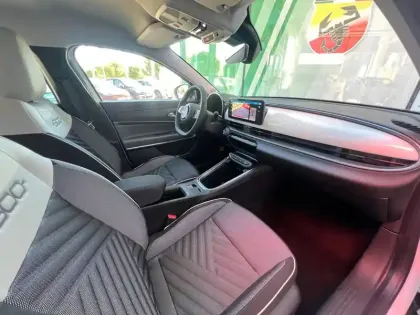 Photo 14 Fiat 600  1.2 Hybrid Turbo 110ch Icône eDCT6