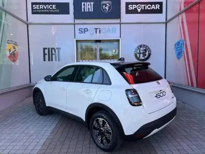 Photo 5 Fiat 600  1.2 Hybrid Turbo 110ch Icône eDCT6