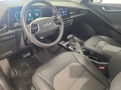 Photo 7 Kia Niro  1.6 GDi 141ch HEV Active DCT6
