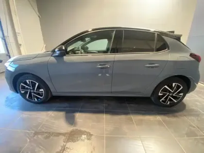 Photo 7 Opel Corsa  1.2 Turbo Hybrid 110ch GS e-DCT6