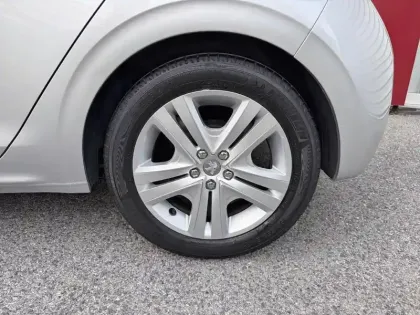 Photo 10 Peugeot 208  1.2 PureTech 82ch Style 5p