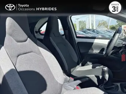 Photo 5 Toyota Aygo X  1.0 VVT-i 72ch Dynamic MY24