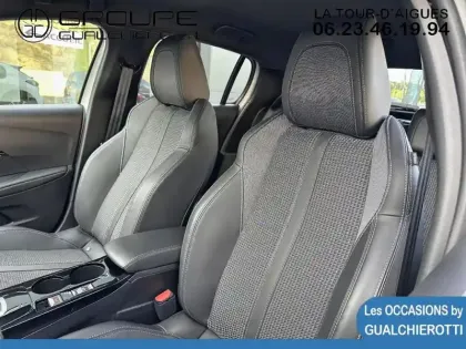 Photo 8 Peugeot 208  1.2 PureTech 130ch S&S GT EAT8