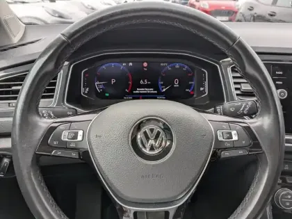 Photo 14 Volkswagen T-roc  1.5 TSI EVO 150ch Carat DSG7