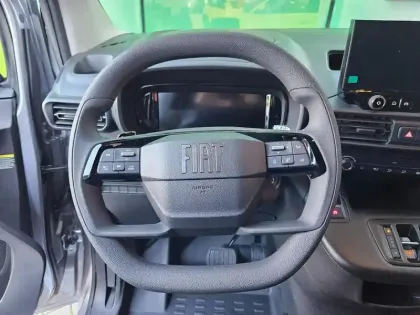 Photo 11 Fiat Doblo  Fg M Diesel 130ch automatique Pack Premium Connect