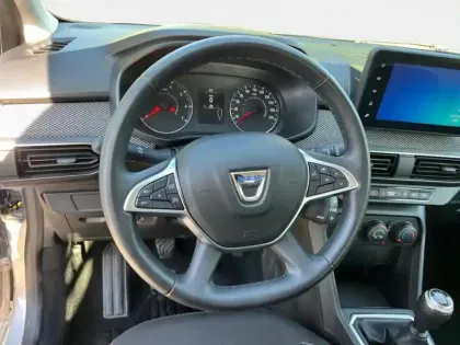 Photo 14 Dacia Sandero  1.0 TCe 90ch Expression