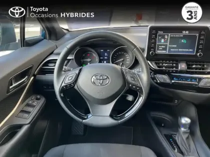 Photo 7 Toyota C-HR  1.8 Hybride 122ch Dynamic Ultimate E-CVT