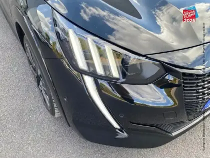 Photo 12 Peugeot 208  e- 136ch GT (2023)
