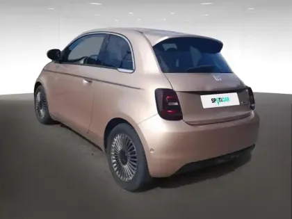 Photo 6 Fiat 500  3+1 e 118ch Pack Confort & Style MY23
