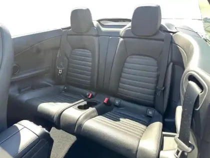 Photo 9 Mercedes Classe C  Cabriolet 220 d 194ch AMG Line 9G-Tronic