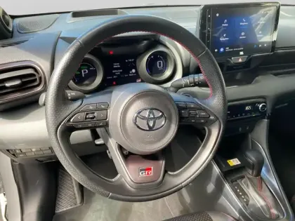 Photo 28 Toyota Yaris  116h GR Sport 5p MY22