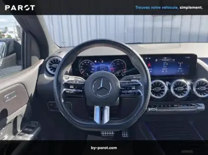 Photo 36 Mercedes Classe B Nouveau 200 d 8G-DCT AMG Line