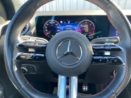 Photo 20 Mercedes Classe B 200d 150ch AMG Line 8G-DCT