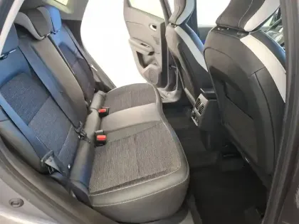 Photo 22 Renault Captur  E-Tech full hybrid 145
