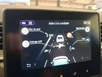 Photo 47 Renault Captur  E-Tech full hybrid 145