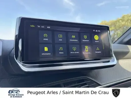 Photo 24 Peugeot 208  Hybrid 136 e-DCS6