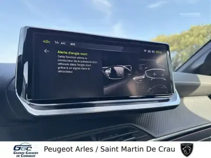 Photo 20 Peugeot 208  Hybrid 136 e-DCS6