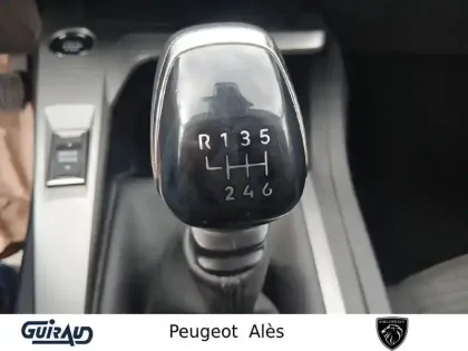 Photo 17 Peugeot 308  SW PureTech 110ch S&S BVM6
